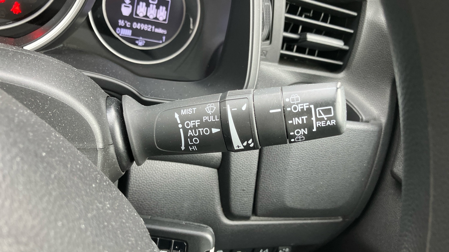 Used Honda Jazz 2017 for sale - 76567717: Photo 15