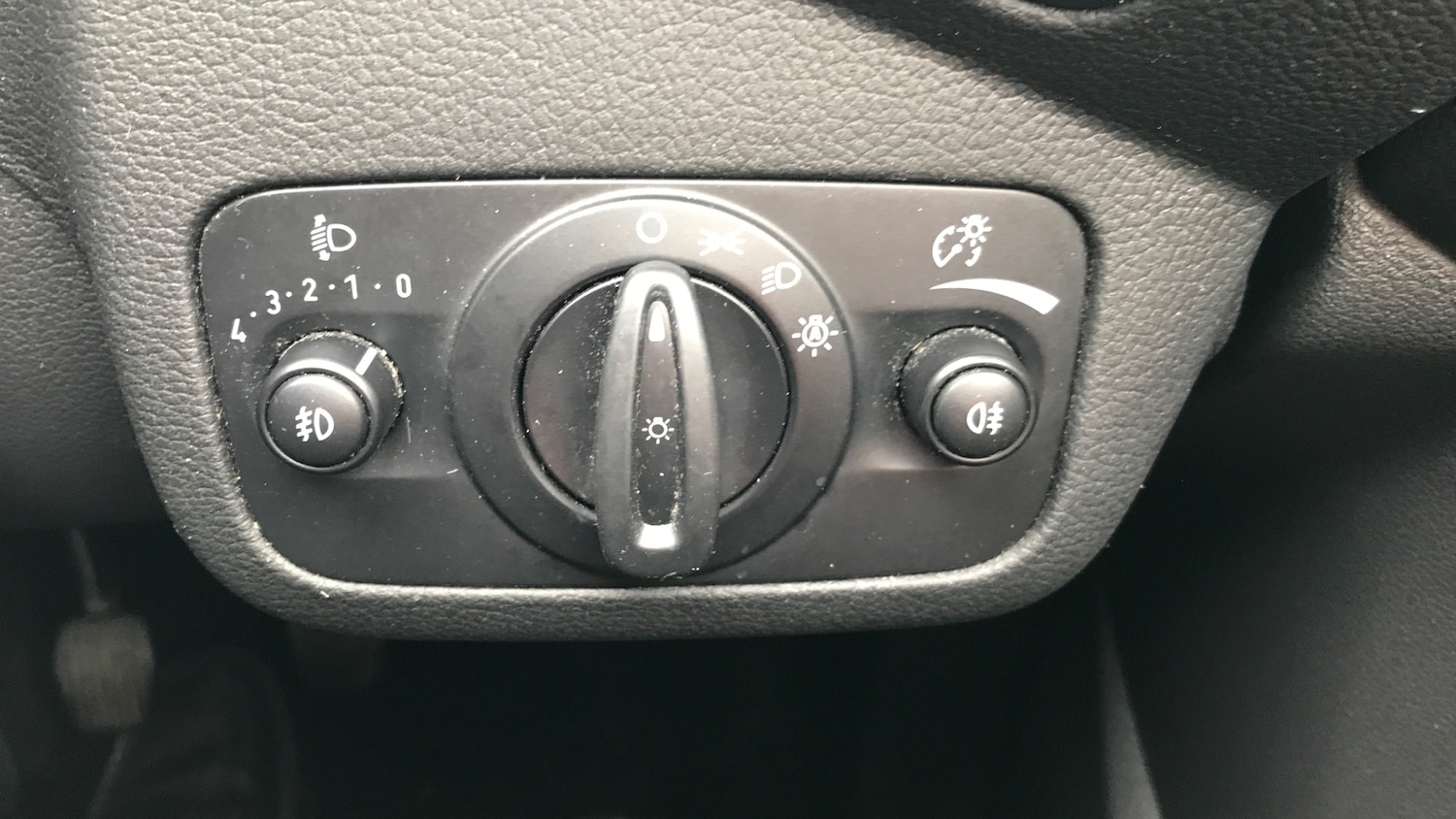 Used Ford Kuga 2019 for sale - 77996934: Photo 29