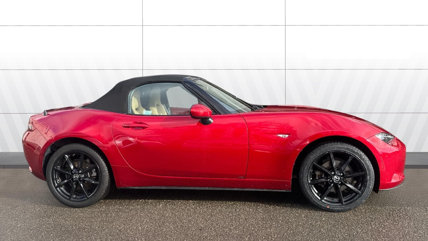 Used Mazda MX-5 2016 for sale - 77353488: Photo 5