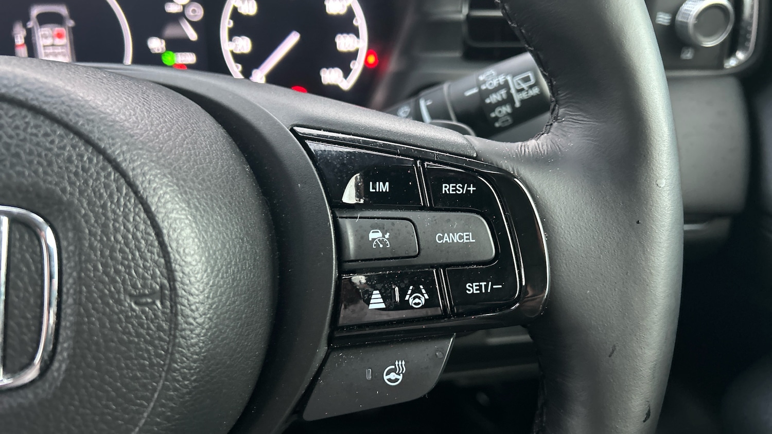 Used Honda HR-V 2023 for sale - 77271302: Photo 18