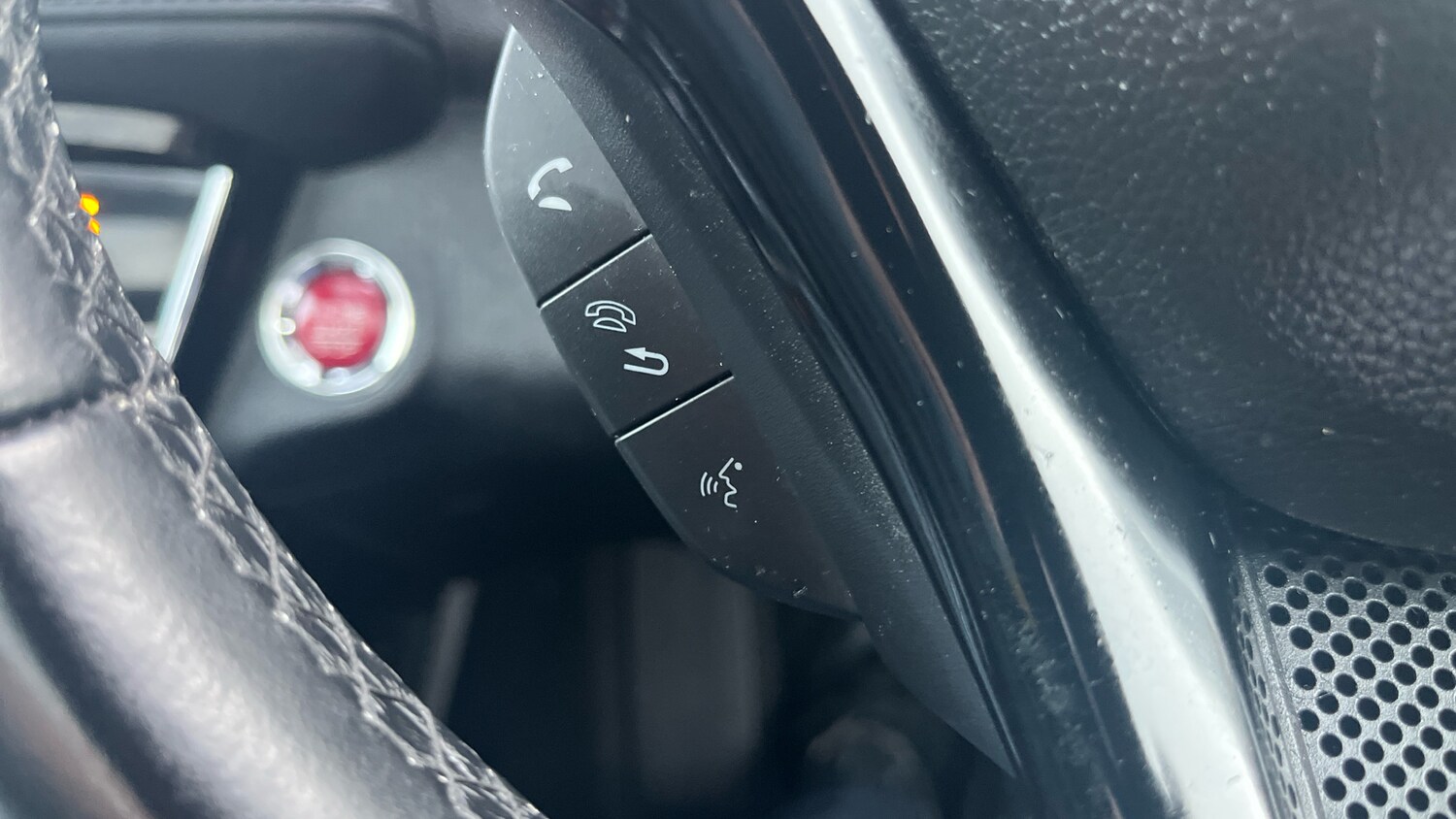 Used Honda HR-V 2018 for sale - 76193080: Photo 29