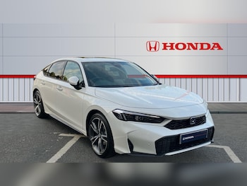 2025 (75) - 2.0 eHEV Advance 5dr CVT