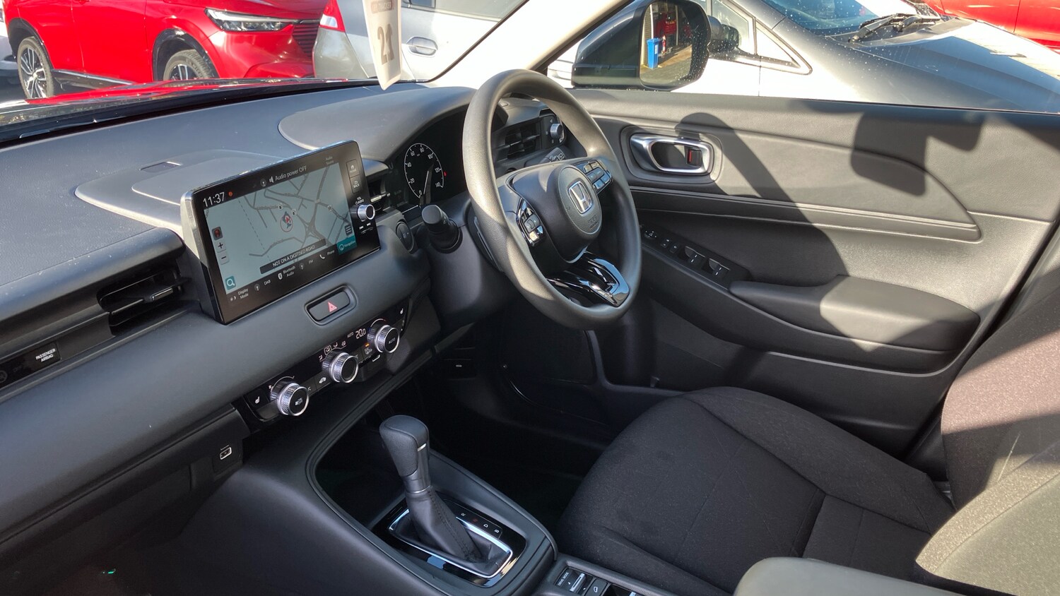 Used Honda HR-V 2023 for sale - 76957337: Photo 2