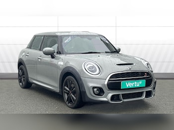 Used MINI Hatch 2020 for sale - 77271303: Photo