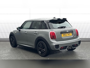 Used MINI Hatch 2020 for sale - 77271303: Photo