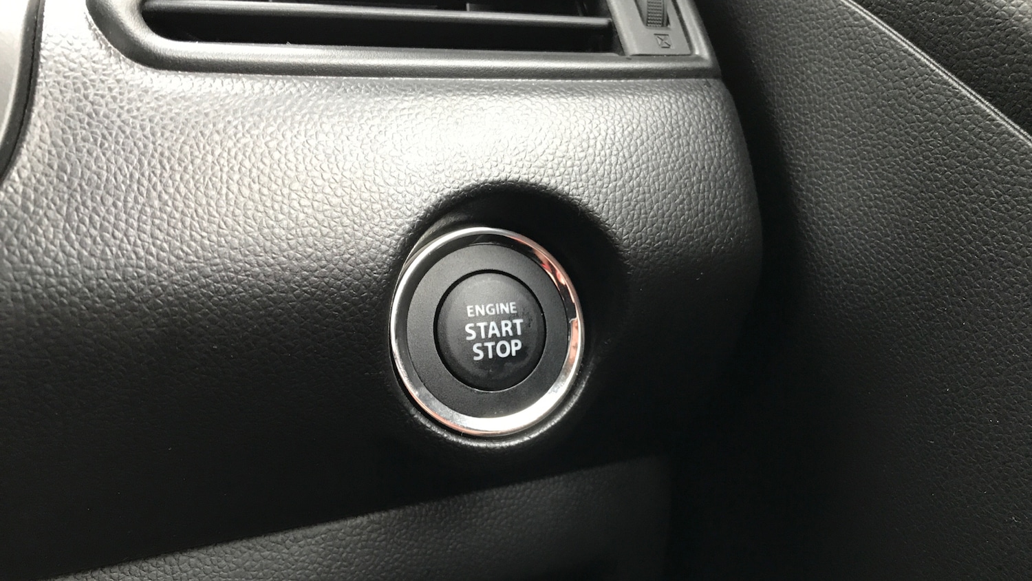 Used Suzuki Swift 2023 for sale - 77354214: Photo 36