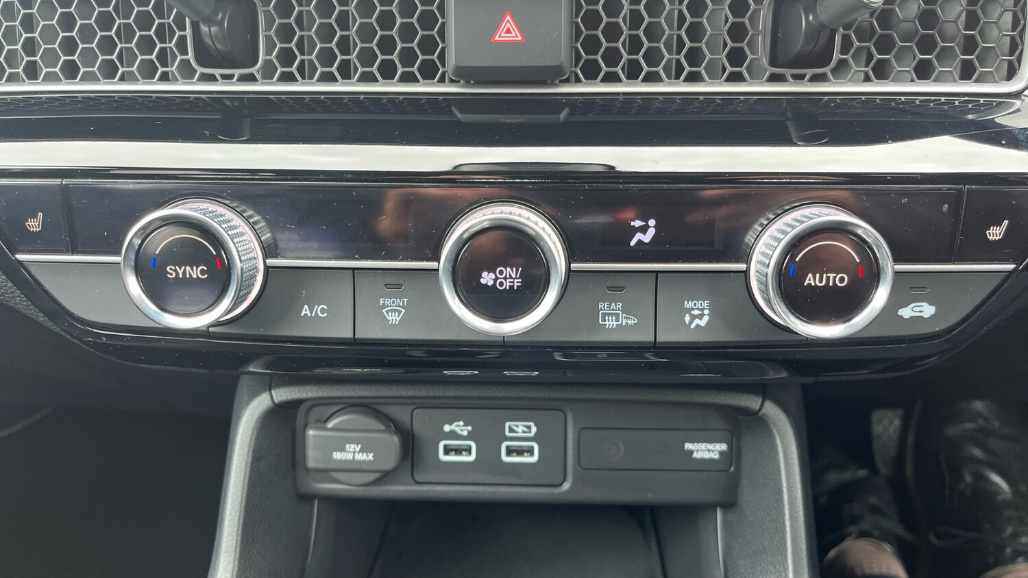 Used Honda Civic 2024 for sale - 76063658: Photo 18