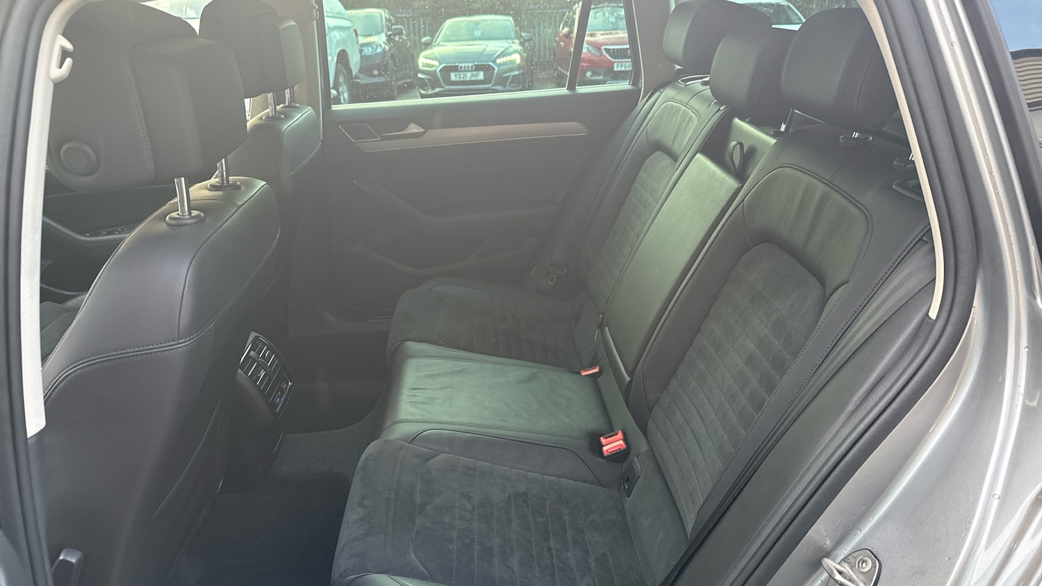 Used Volkswagen Passat 2017 for sale - 76603251: Photo 16