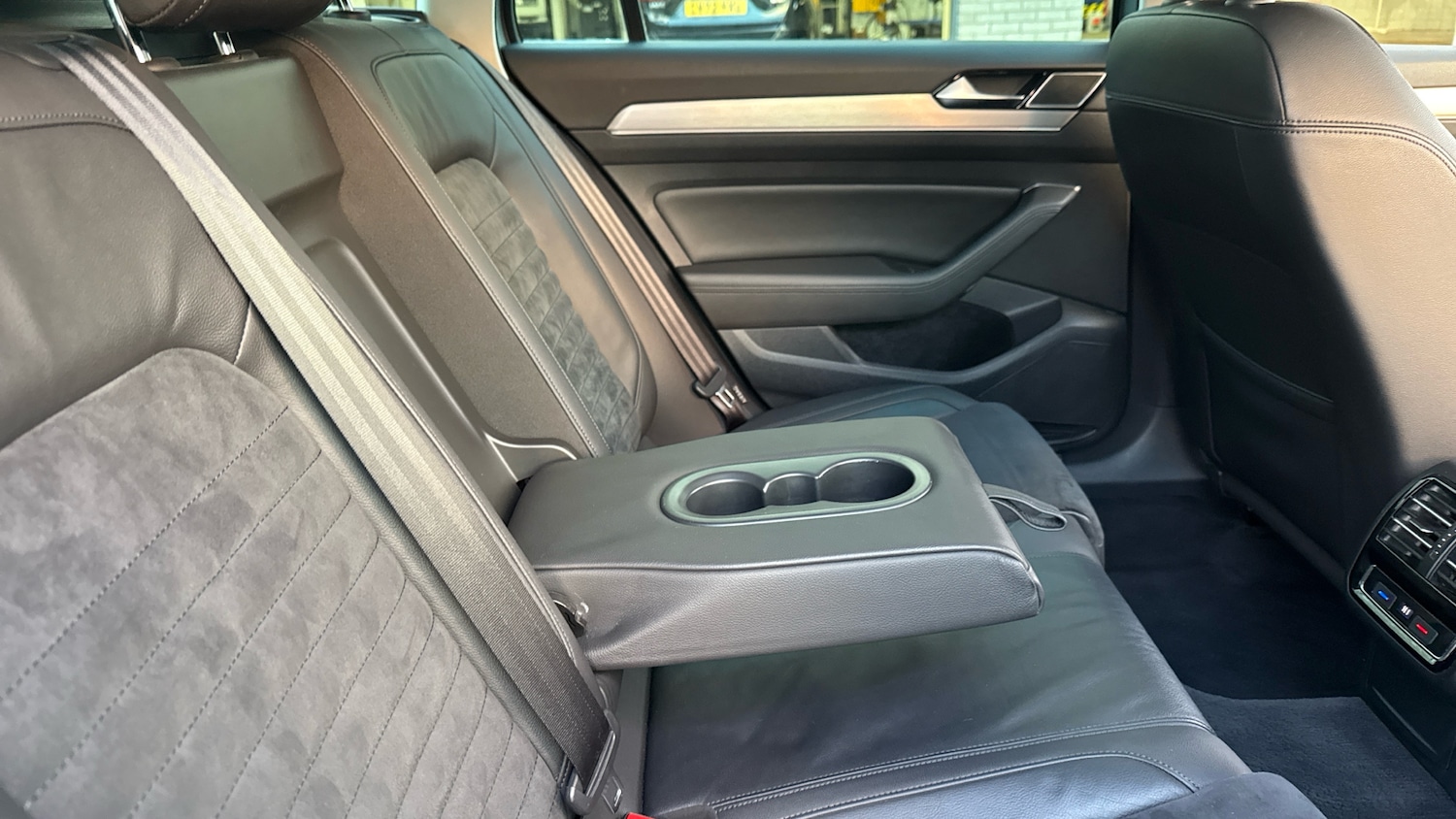 Used Volkswagen Passat 2017 for sale - 76603251: Photo 45