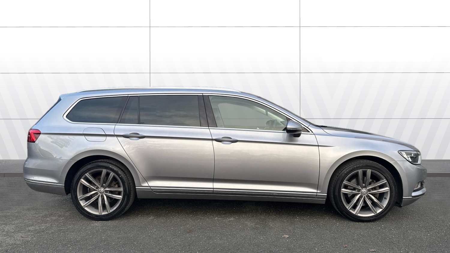 Used Volkswagen Passat 2017 for sale - 76603251: Photo 5