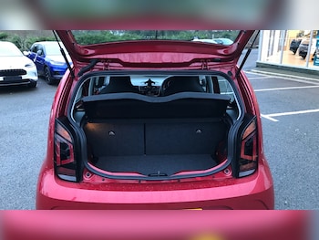 Used Volkswagen up! 2023 for sale - 77641196: Photo