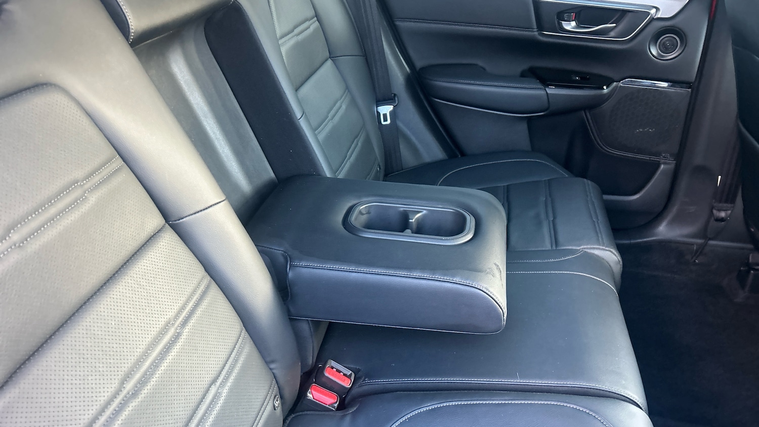 Used Honda CR-V 2021 for sale - 77061330: Photo 34