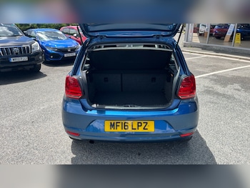 Used Volkswagen Polo 2016 for sale - 78838441: Photo