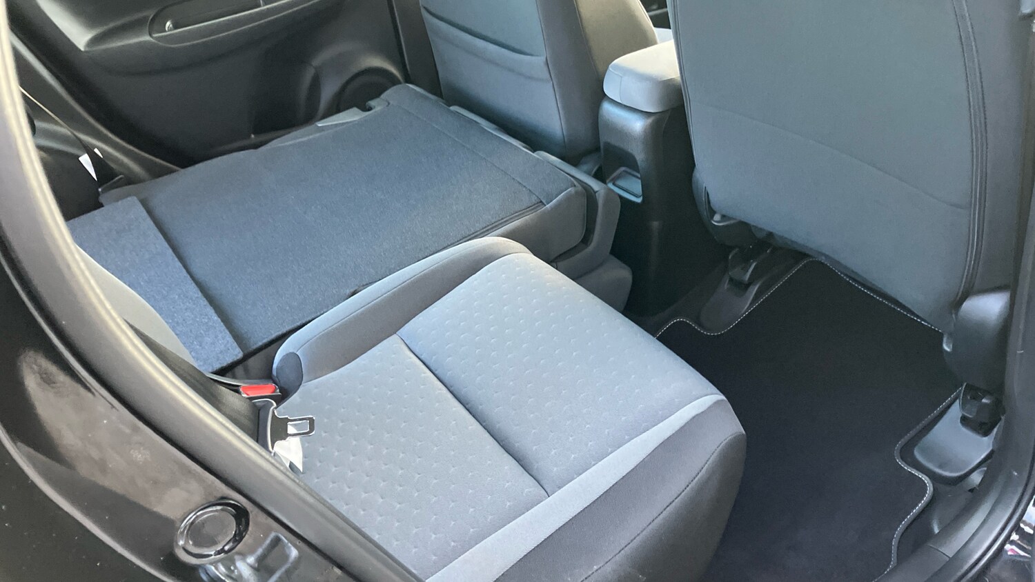 Used Honda Jazz 2022 for sale - 77168463: Photo 38