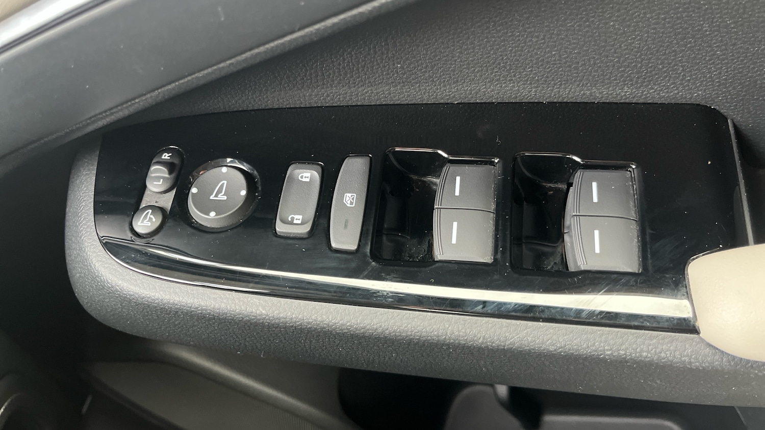 Used Honda HR-V 2023 for sale - 76144506: Photo 32