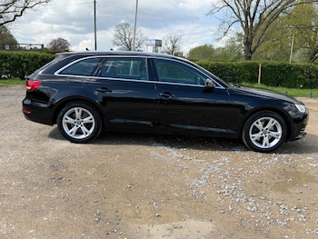 Used Audi A4 2017 for sale - 78917806: Photo
