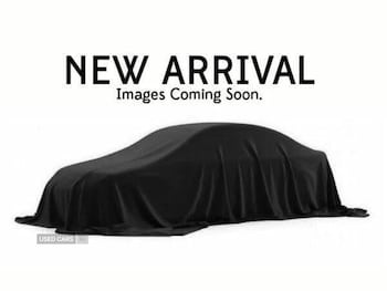 2015 - V6 4dr Auto