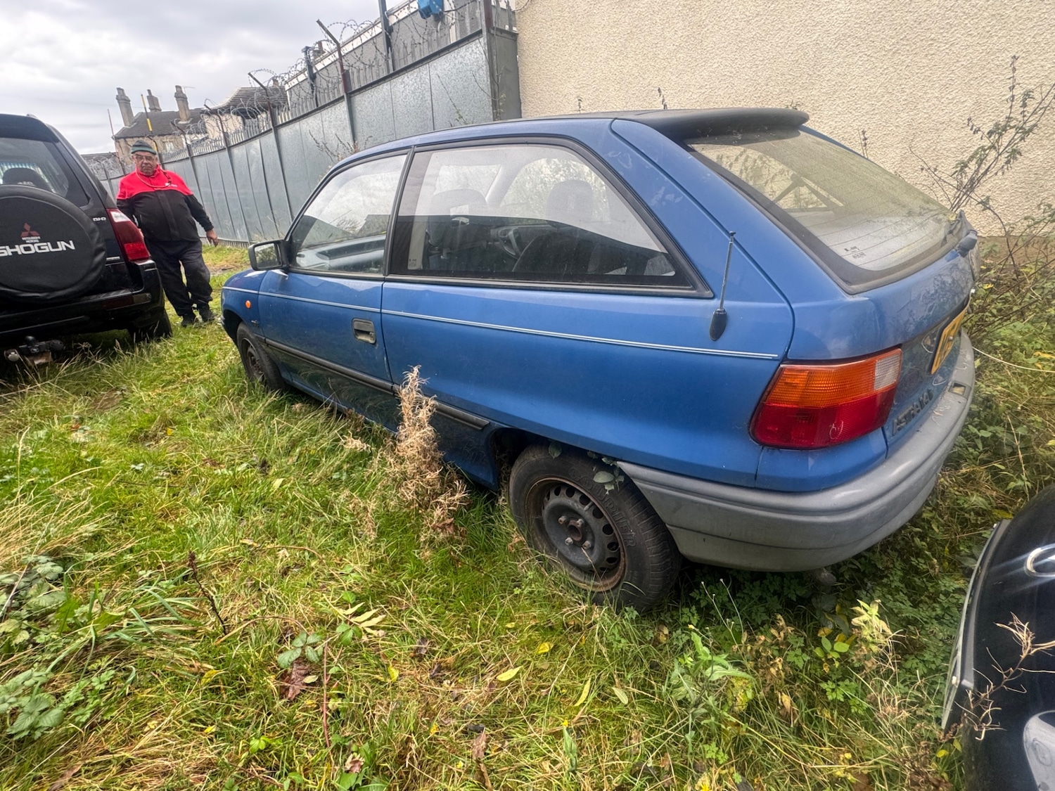 Vauxhall Astra 1994 (M) - 1.4 [82 PS] Merit 3dr Auto - Image 3