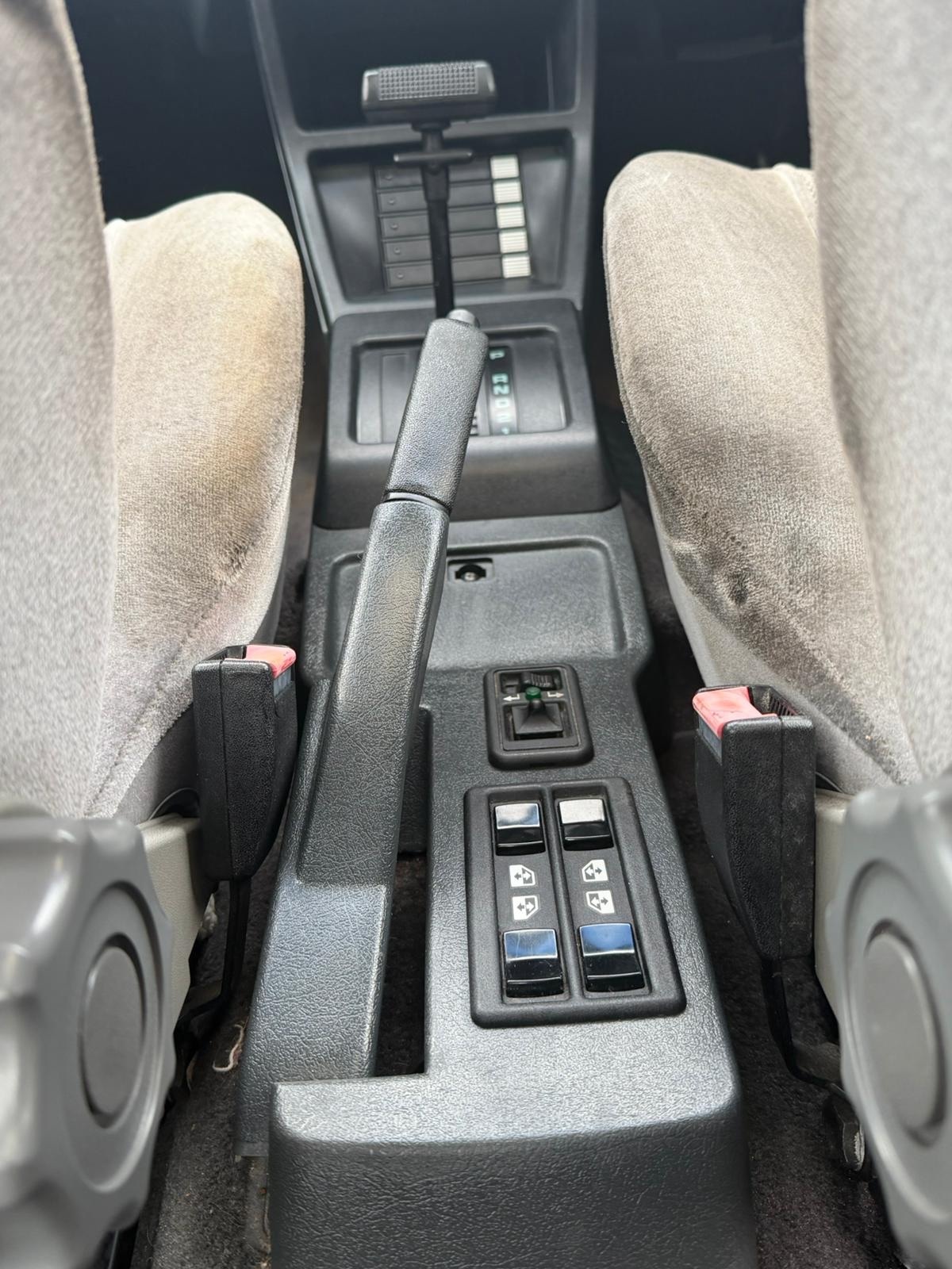 Used Vauxhall Cavalier 1988 for sale - 77607856: Photo 18