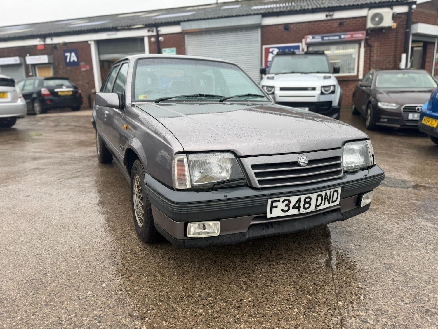 Used Vauxhall Cavalier 1988 for sale - 77607856: Photo 5