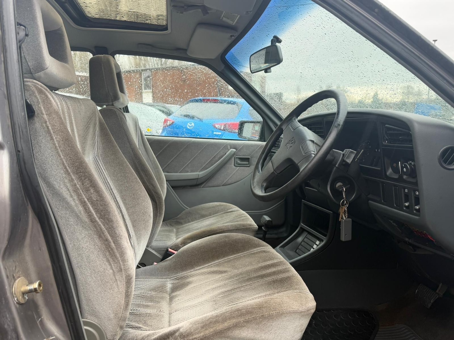 Used Vauxhall Cavalier 1988 for sale - 77607856: Photo 7