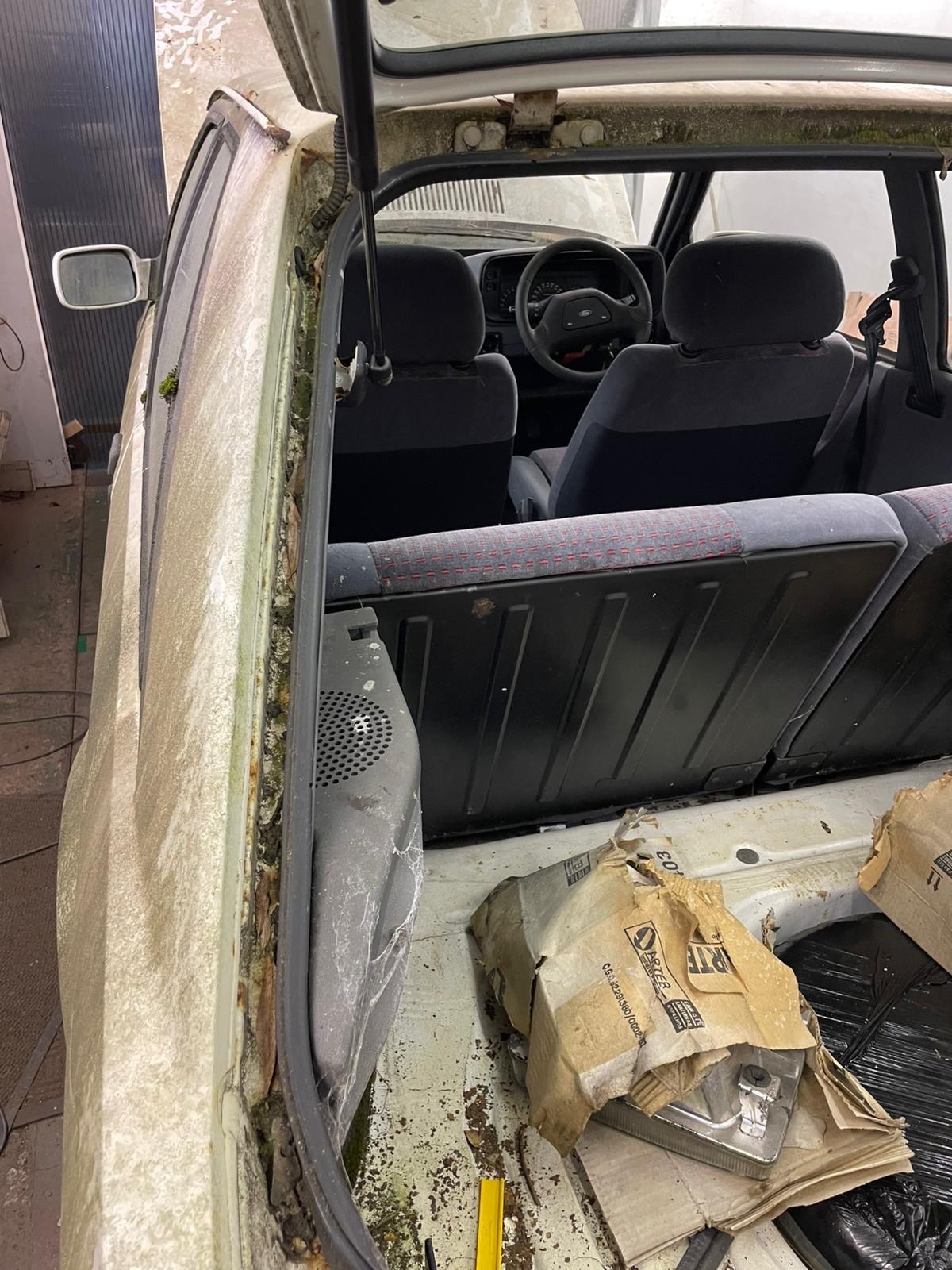 Used Ford Escort 1987 for sale - 77379295: Photo 20