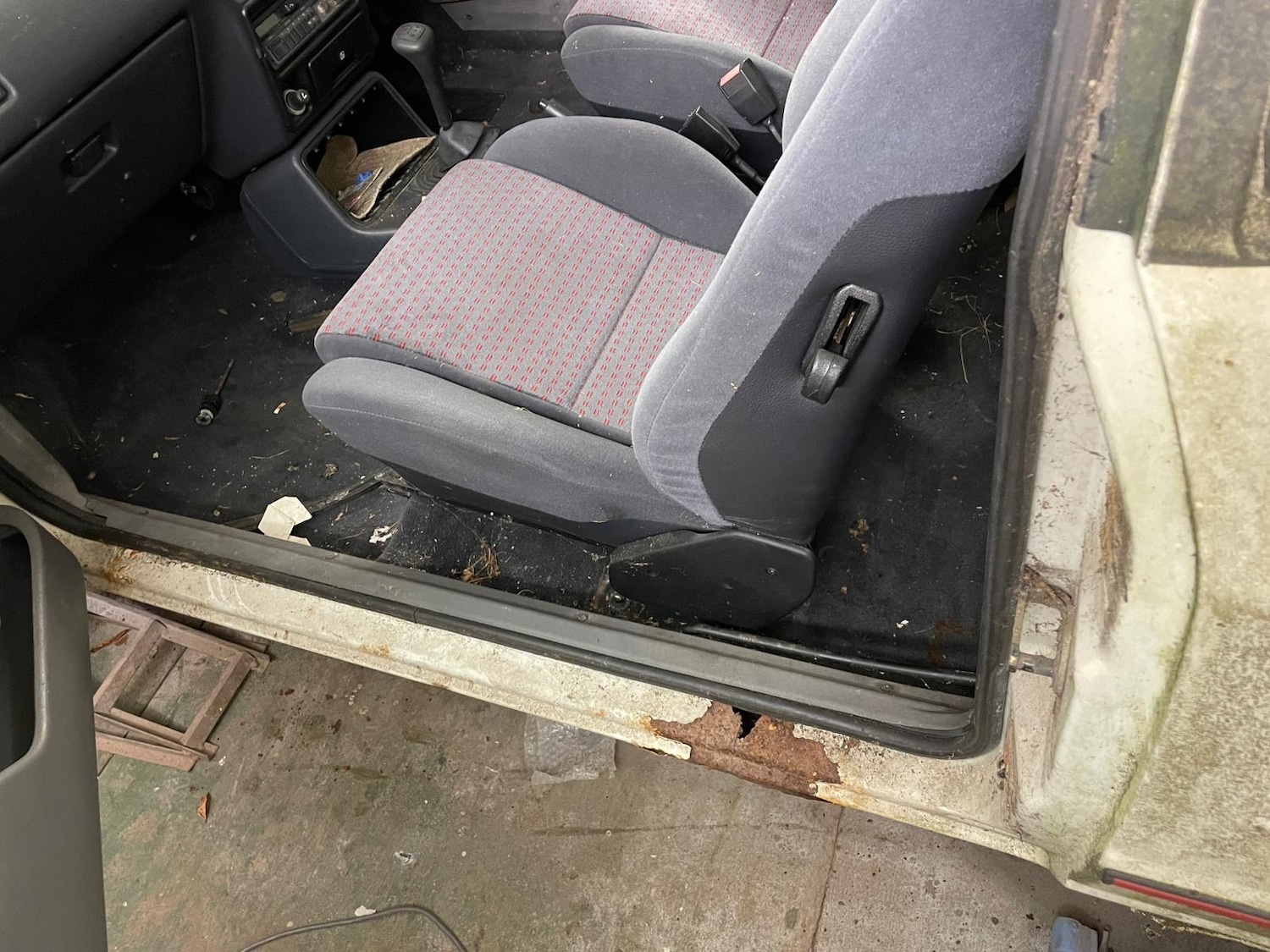 Used Ford Escort 1987 for sale - 77379295: Photo 26