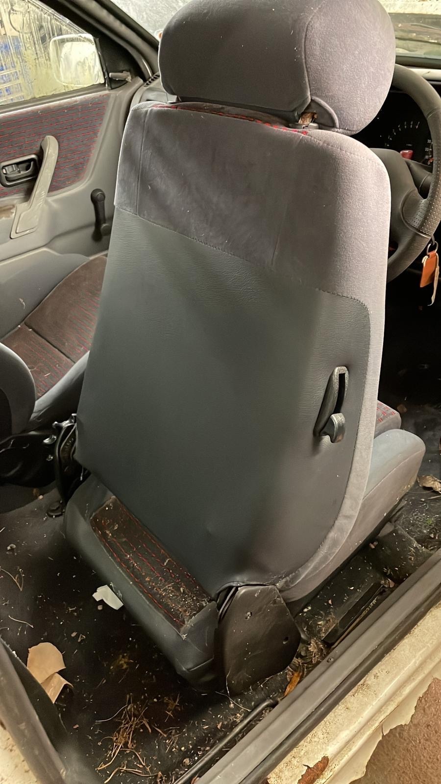 Used Ford Escort 1987 for sale - 77379295: Photo 38