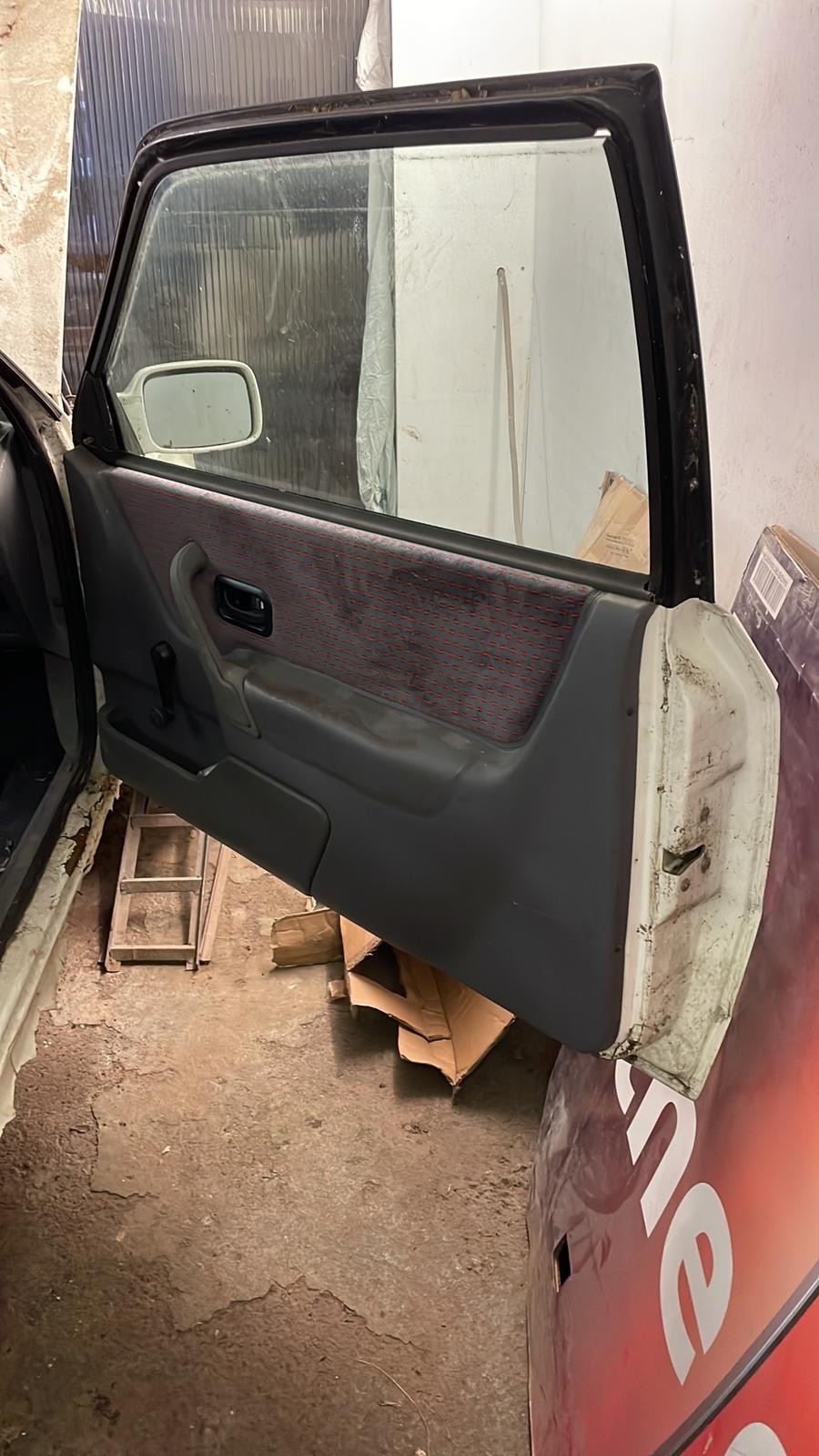 Used Ford Escort 1987 for sale - 77379295: Photo 41