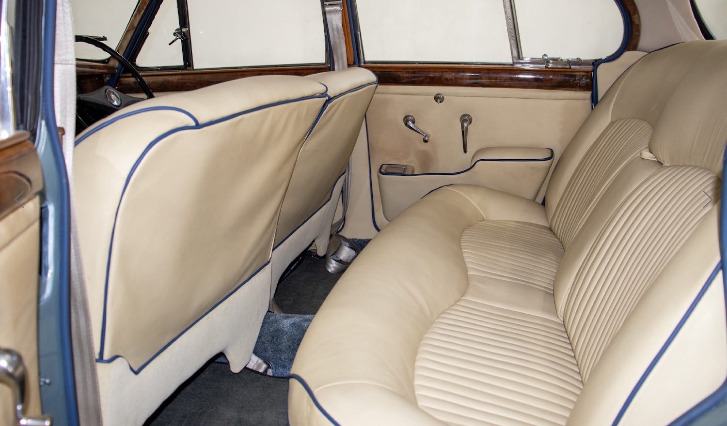 Used Jaguar S-Type 1967 for sale - 76395278: Photo 24