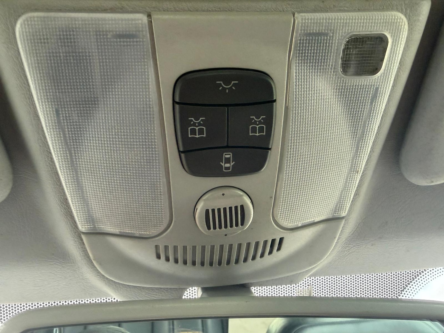 Used Mercedes-Benz CLK 2001 for sale - 77607484: Photo 20