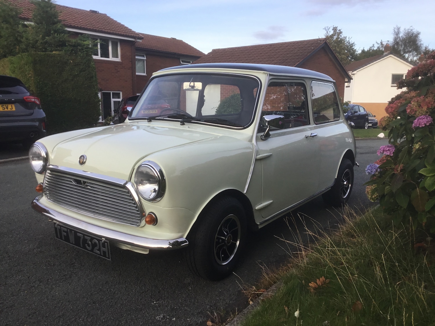 Used Austin Mini 1970 for sale - 76394924: Photo 1
