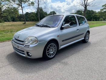 Used Renault Clio 2000 for sale - 76184570: Photo