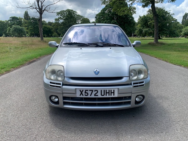 Used Renault Clio 2000 for sale - 76184570: Photo 3