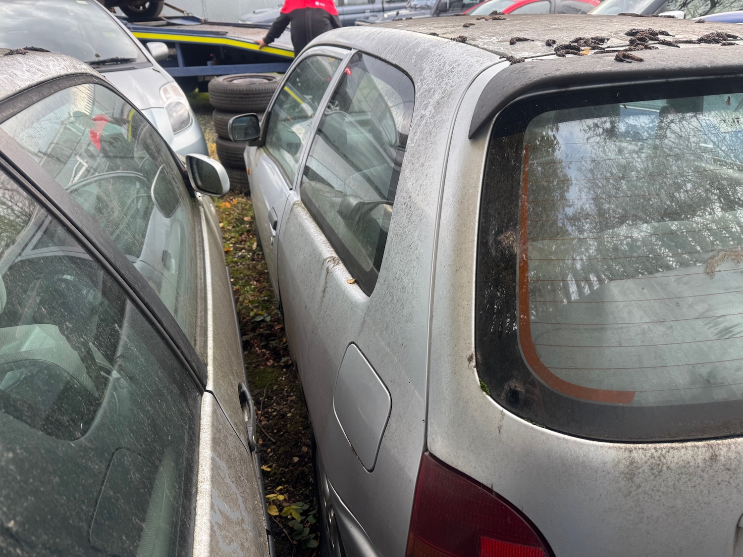 Used Toyota Starlet 1998 for sale - 76757103: Photo 2