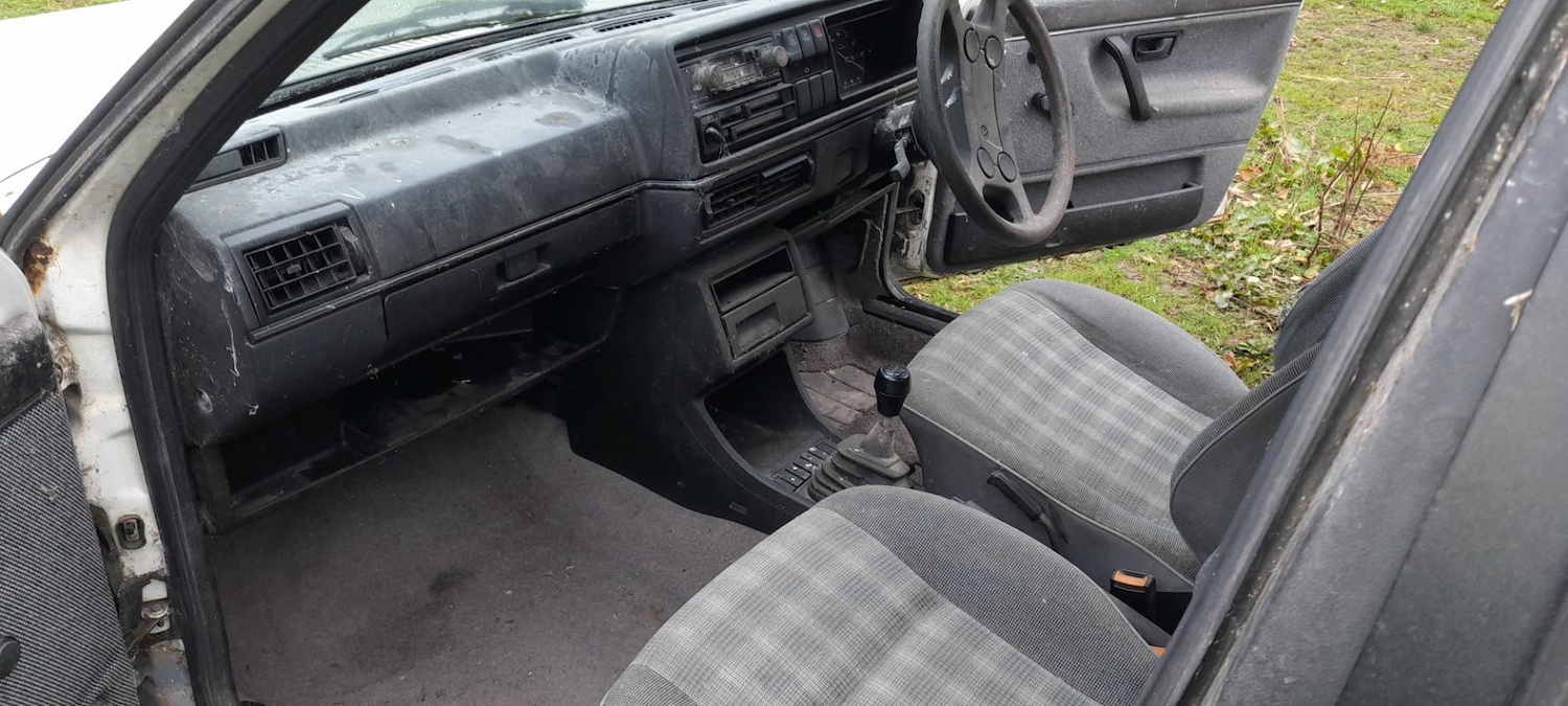 Used Volkswagen Jetta 1987 for sale - 76640760: Photo 3