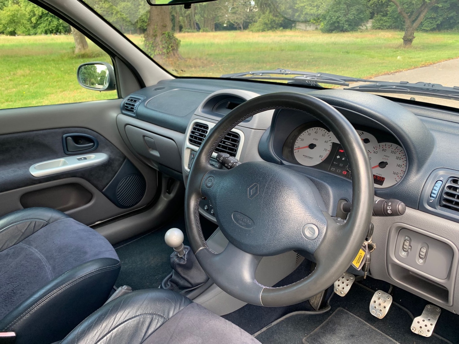 Used Renault Clio 2000 for sale - 78014615: Photo 15