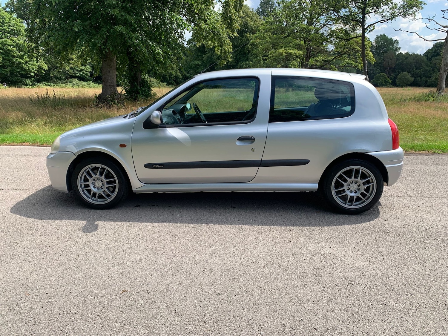 Used Renault Clio 2000 for sale - 78014615: Photo 3