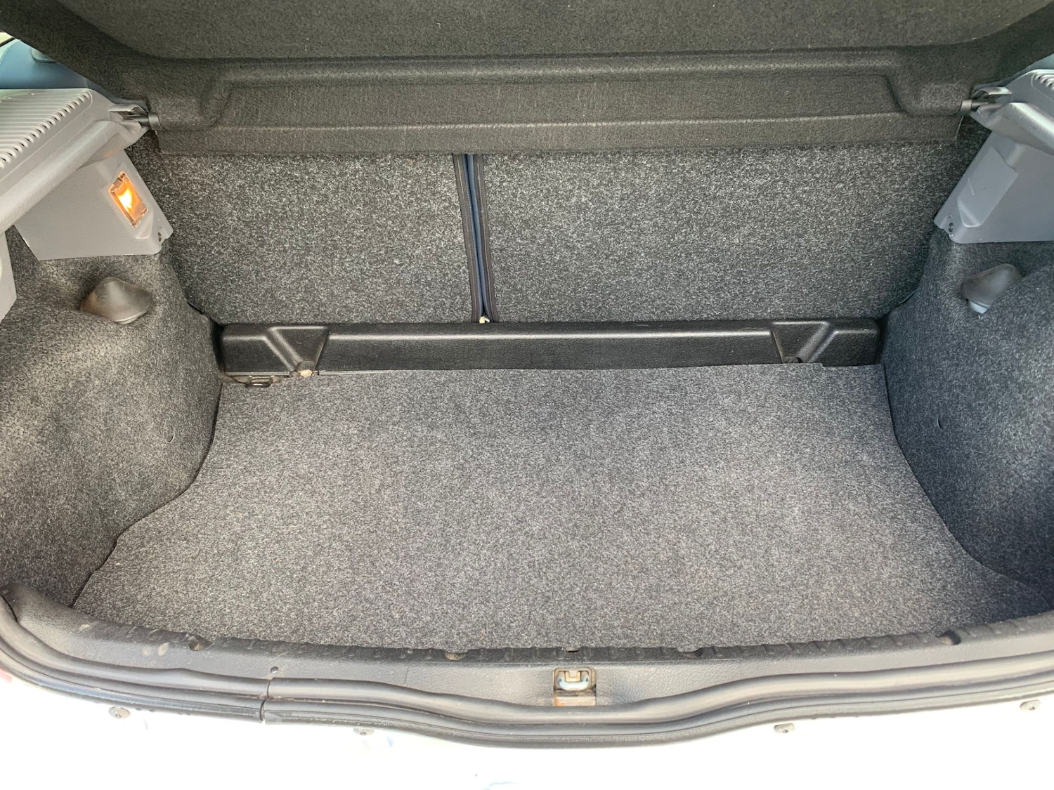 Used Renault Clio 2000 for sale - 78014615: Photo 7