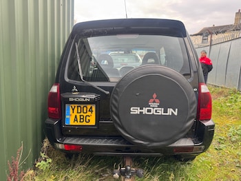 Used Mitsubishi Shogun 2004 for sale - 76641204: Photo