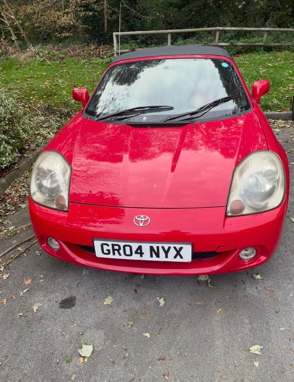 Used Toyota MR2 2004 for sale - 76394951: Photo 13