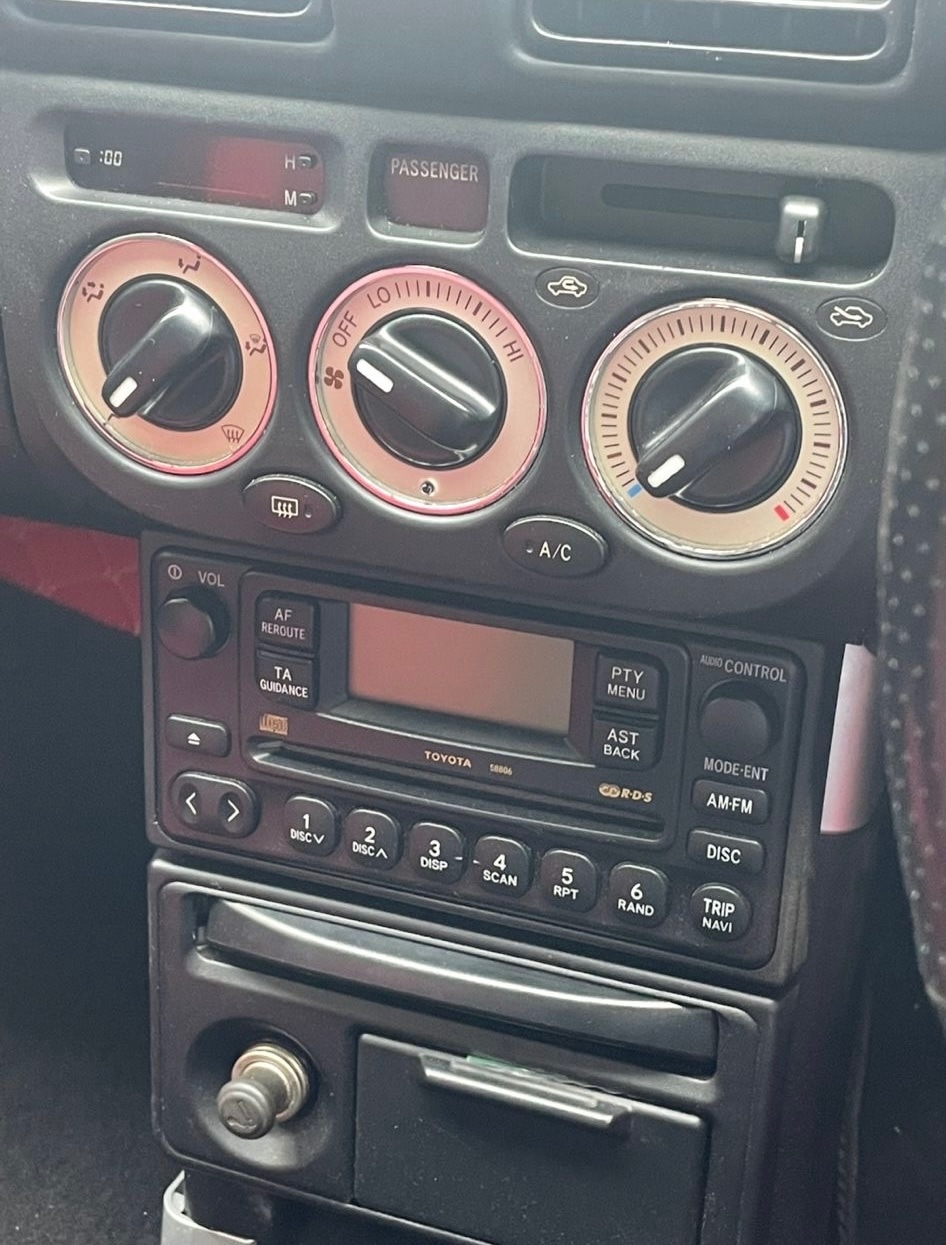 Used Toyota MR2 2004 for sale - 76394951: Photo 20