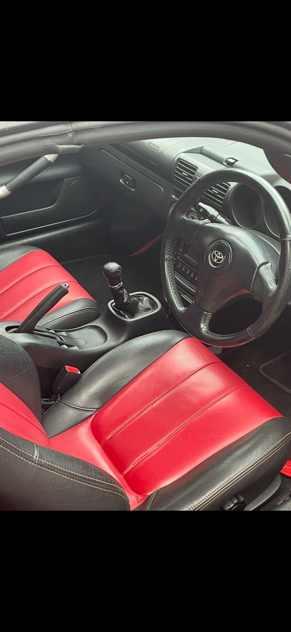 Used Toyota MR2 2004 for sale - 76394951: Photo 8