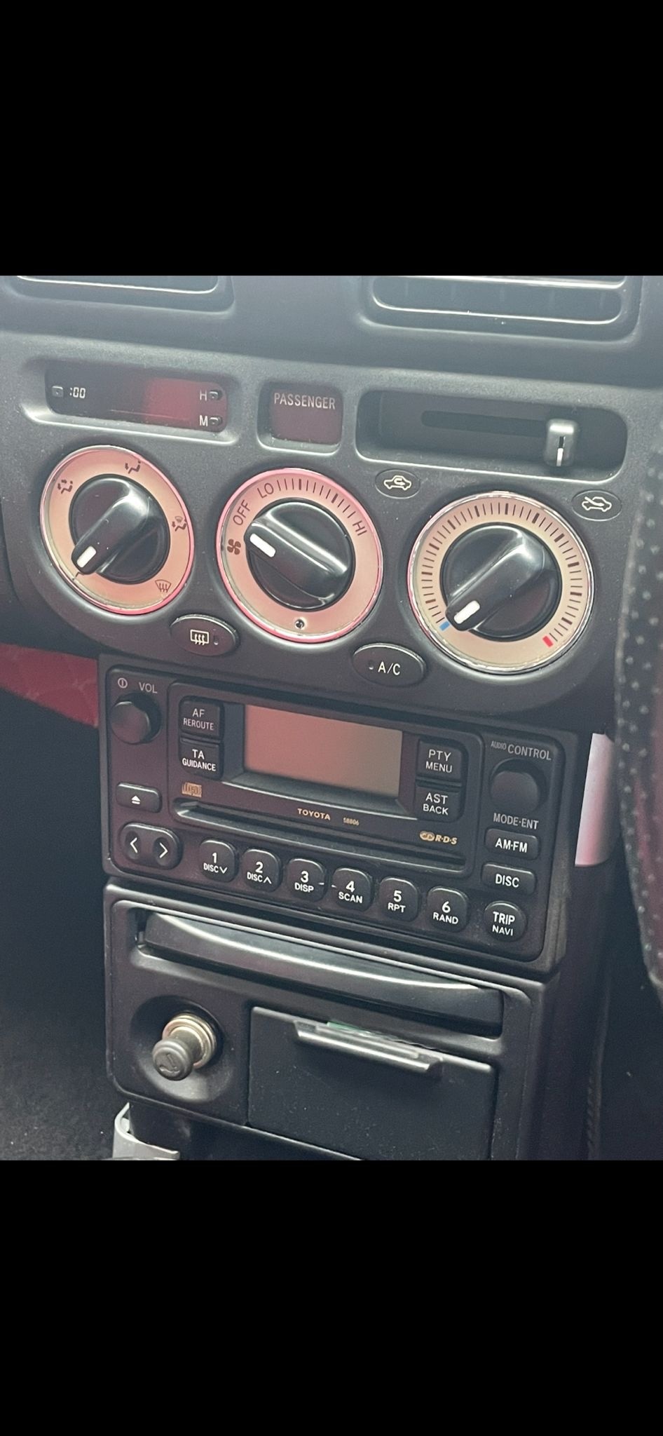 Used Toyota MR2 2004 for sale - 76394951: Photo 9