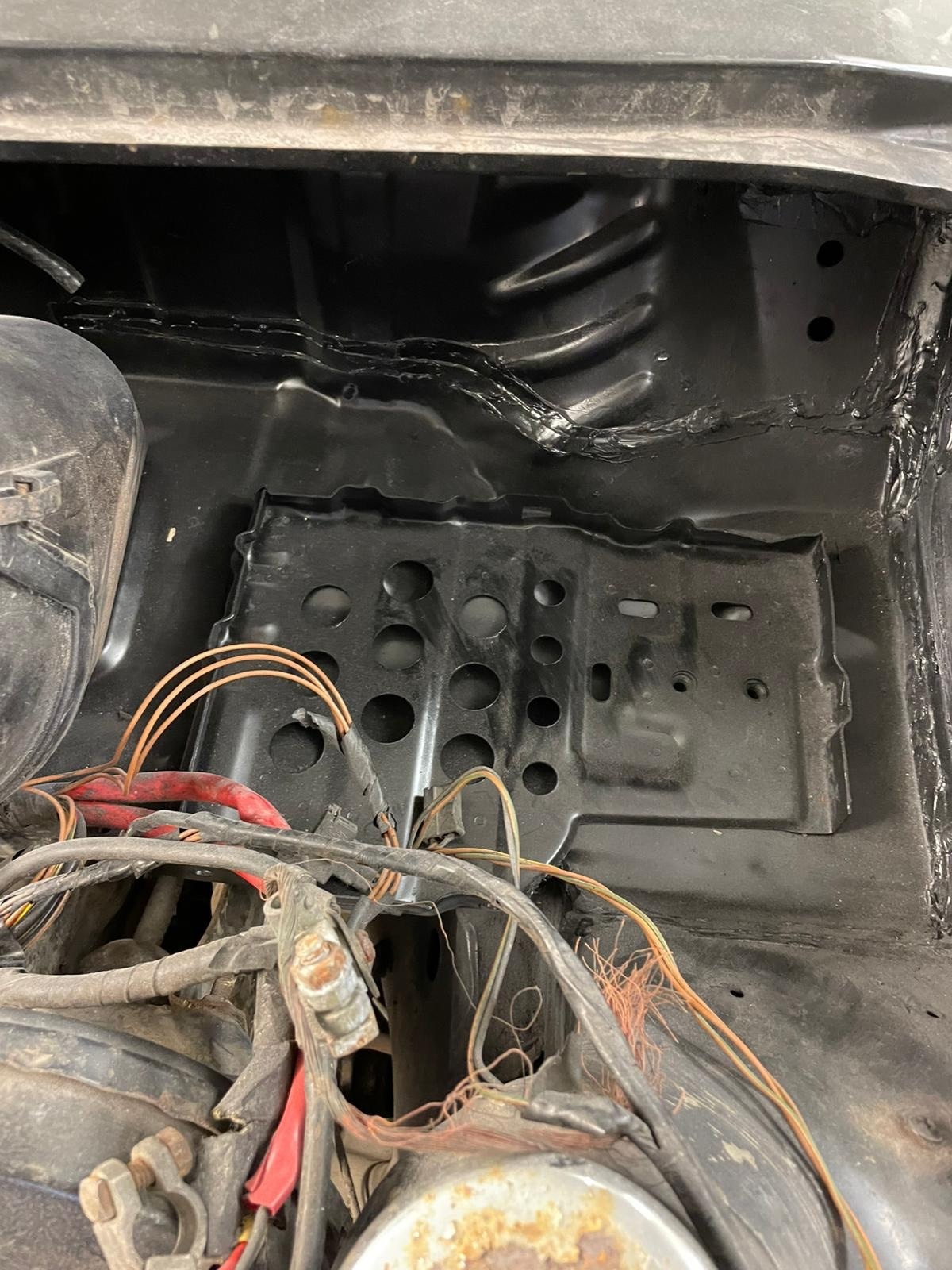 Used Ford Escort 1989 for sale - 78121643: Photo 23