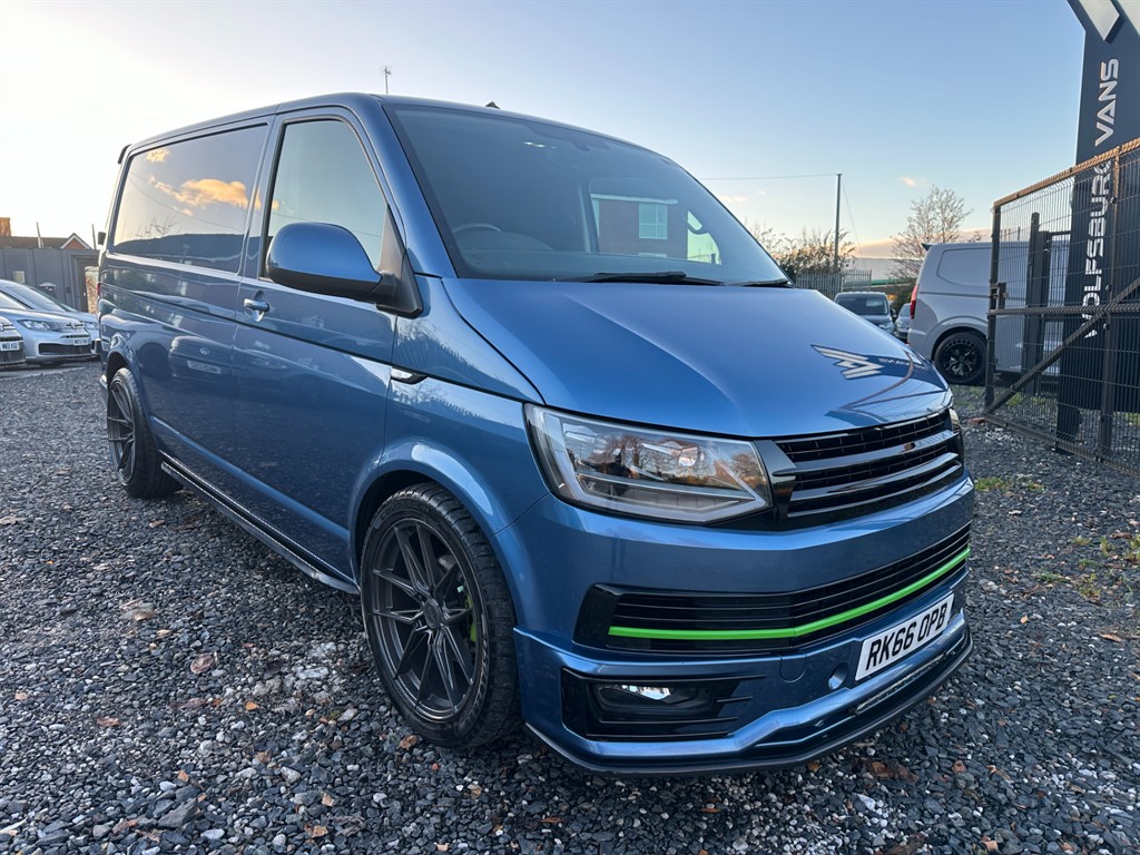 Used Volkswagen Transporter 2016 for sale - 76640624: Photo 1