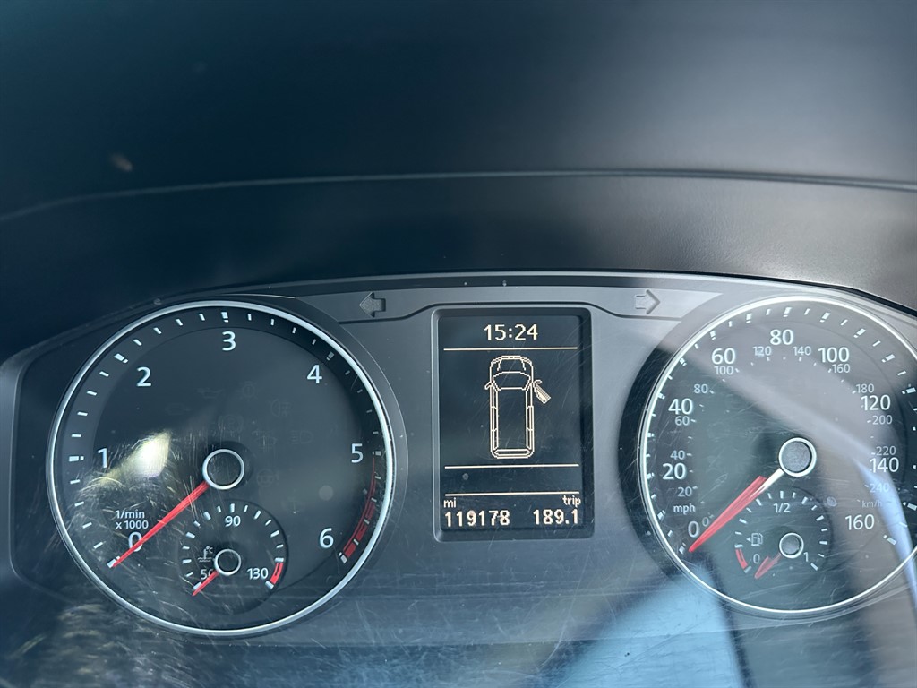 Used Volkswagen Transporter 2016 for sale - 76640624: Photo 16