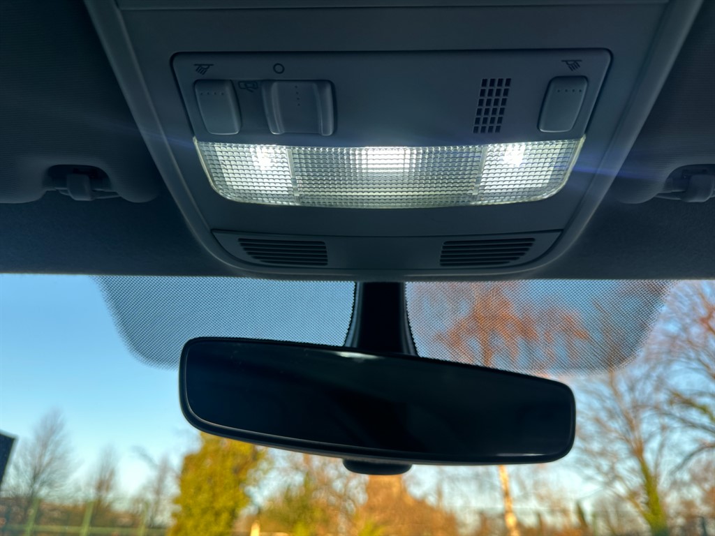 Used Volkswagen Transporter 2016 for sale - 76640624: Photo 28