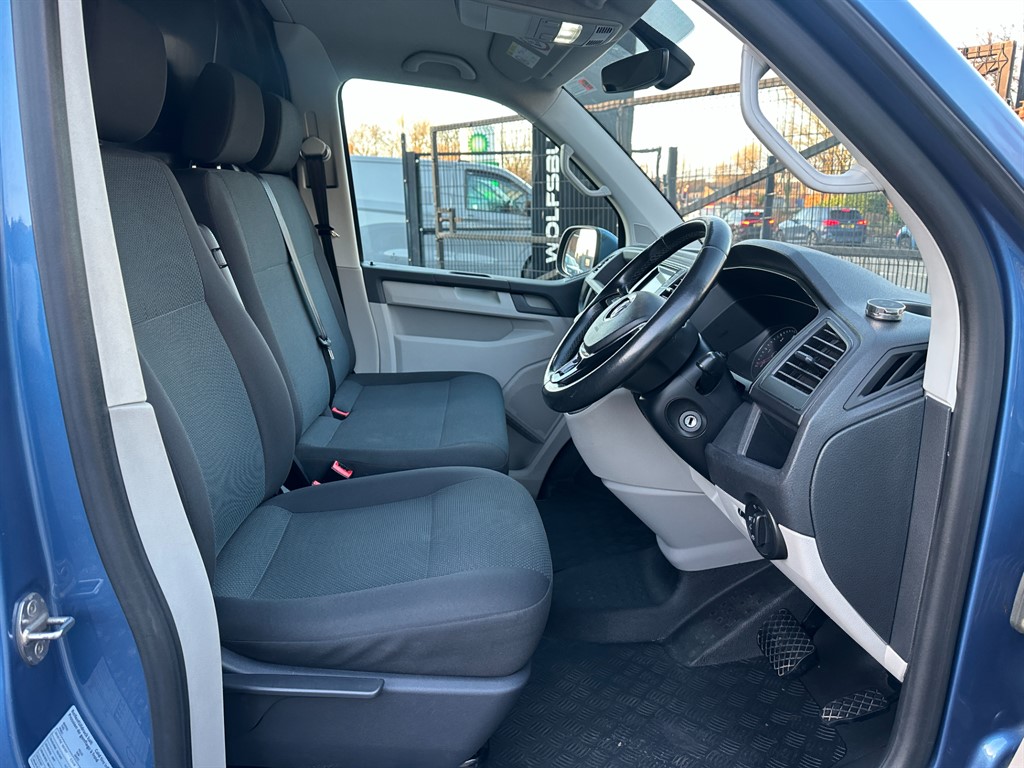 Used Volkswagen Transporter 2016 for sale - 76640624: Photo 30