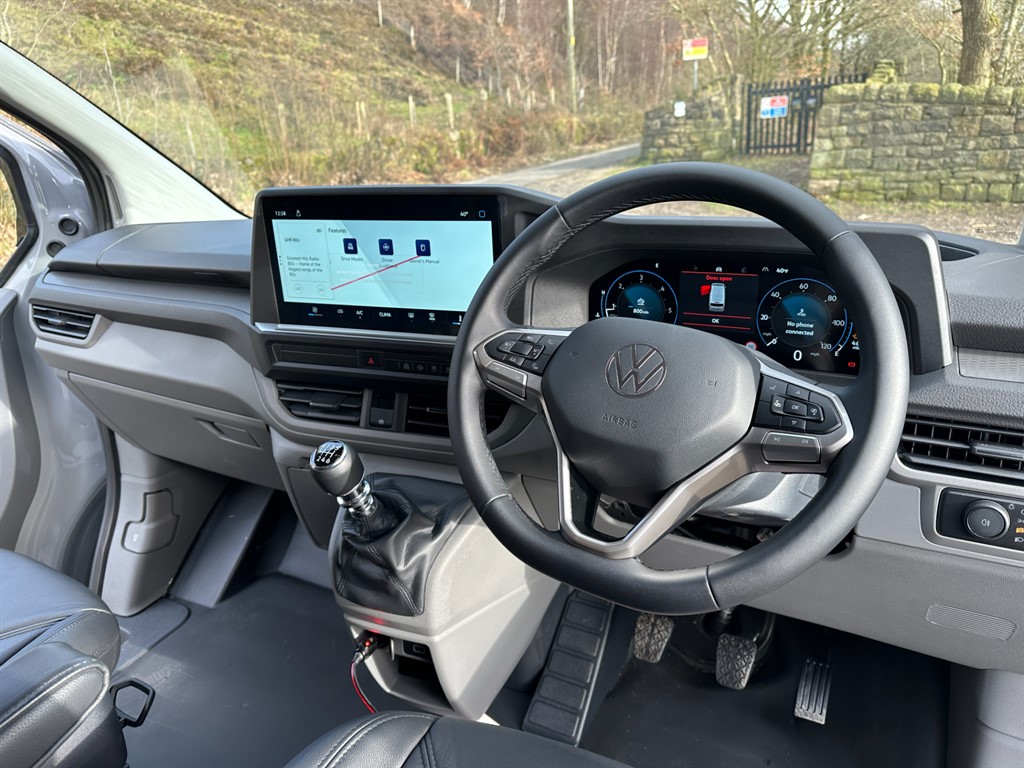 Used Volkswagen Transporter 2025 for sale - 77373269: Photo 25